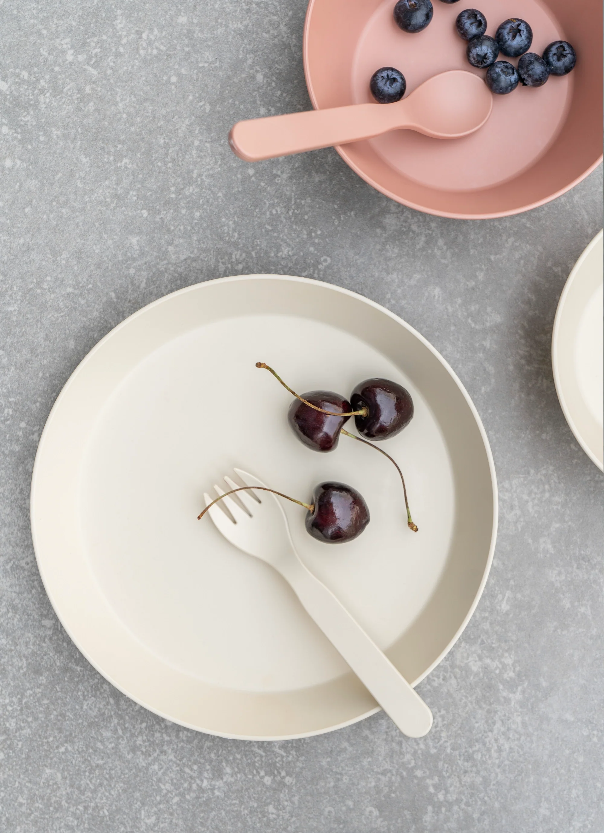 Eco Plates Set of 4 - Pink/Cream - Image 9