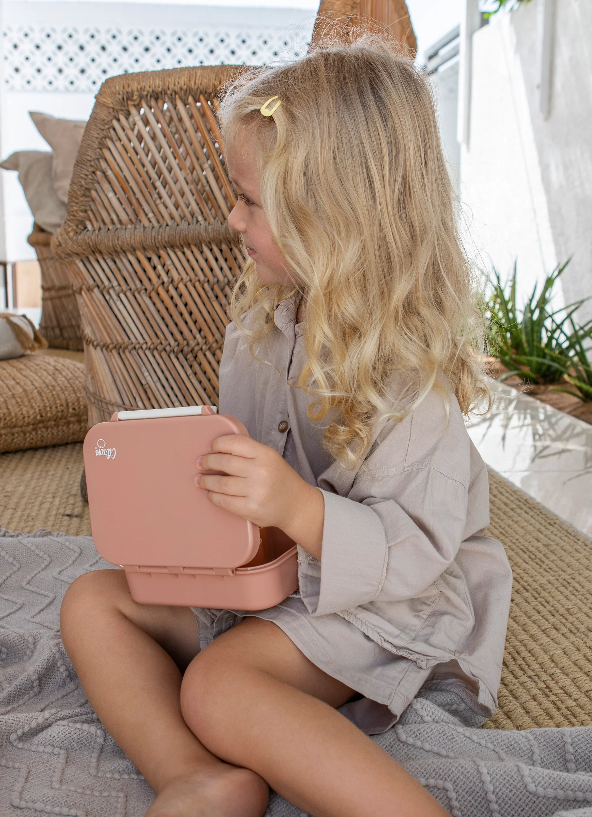 Tritan Snack Box - Blush Pink - Image 5
