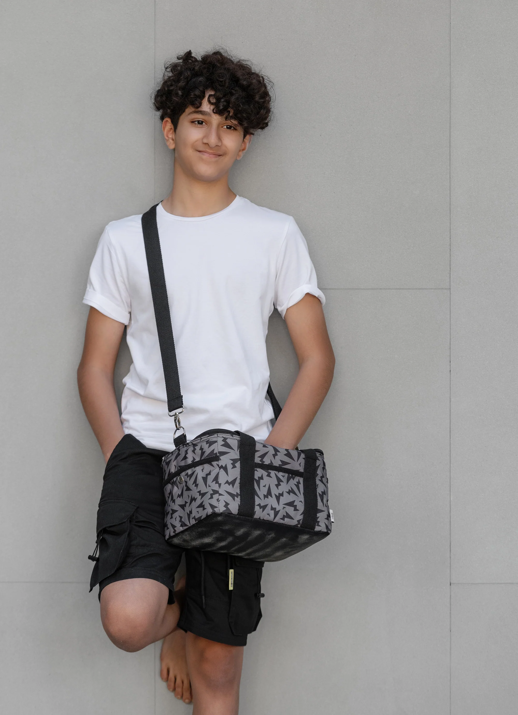 Insulated Picnic and Lunch Bag - Thunder Black - Image 9