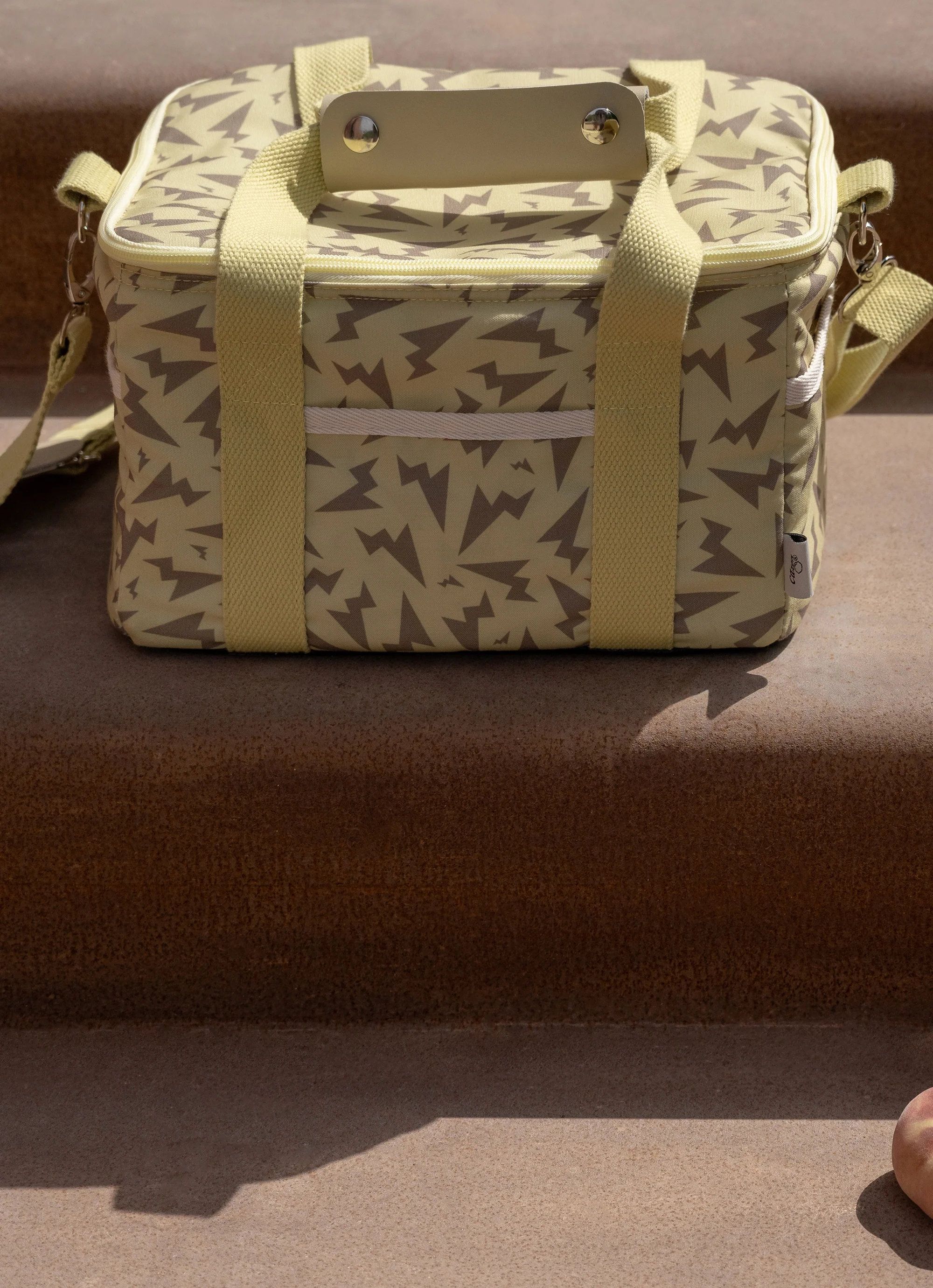 Insulated Picnic and Lunch Bag - Thunder Yellow - Image 8